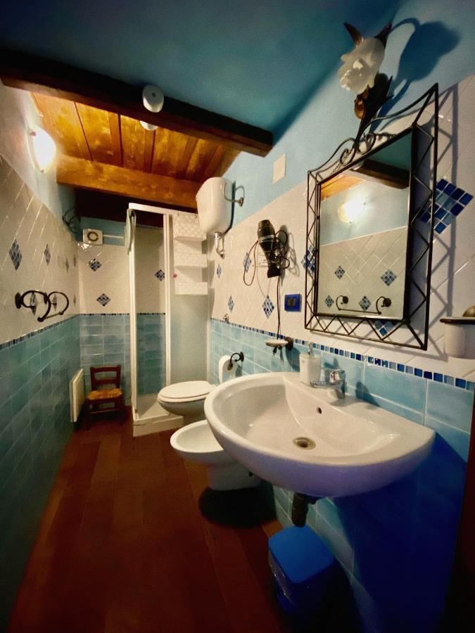 Bed and Breakfast Domos Antigas Bottidda Экстерьер фото